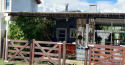 Chalet de 2 dormitorios y dependencias cerca del río en Panaholma