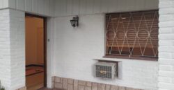Chalet con departamentos independientes, barrio centro Mina Clavero