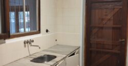 Chalet con departamentos independientes, barrio centro Mina Clavero