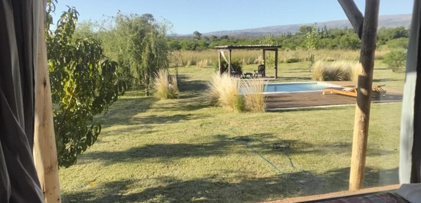 Espectacular propiedad en Nono con piscina y vistas únicas