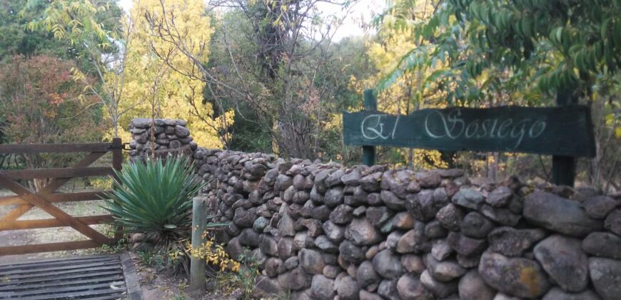 Imponente chalet con piscina infinita y costa de río en El Alto de Nono (RETASADA)