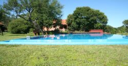Imponente chalet con piscina infinita y costa de río en El Alto de Nono (RETASADA)