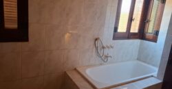 Imponente chalet con piscina infinita y costa de río en El Alto de Nono (RETASADA)