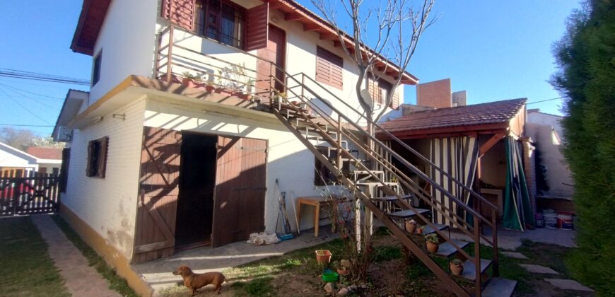 Hostería, chalet de 2 plantas y depto a 300 mt del río en Cura Brochero