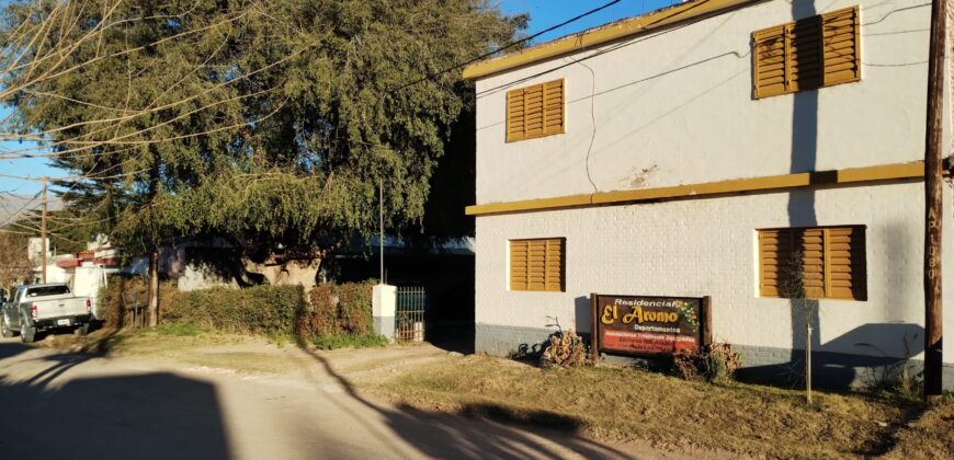 Hostería, chalet de 2 plantas y depto a 300 mt del río en Cura Brochero