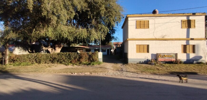 Hostería, chalet de 2 plantas y depto a 300 mt del río en Cura Brochero
