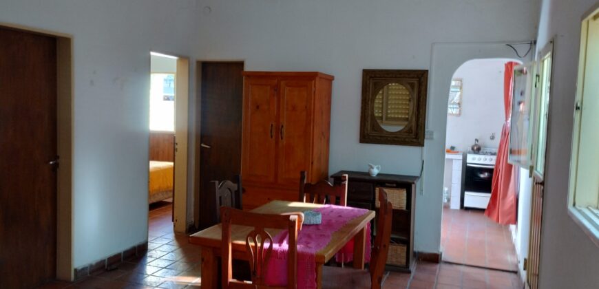 Casa con departamento independiente en Mina Clavero