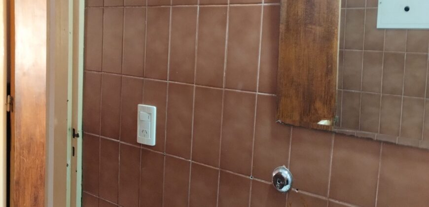 Casa con departamento independiente en Mina Clavero