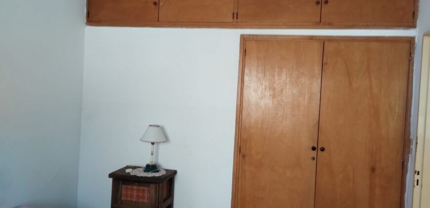 Casa con departamento independiente en Mina Clavero