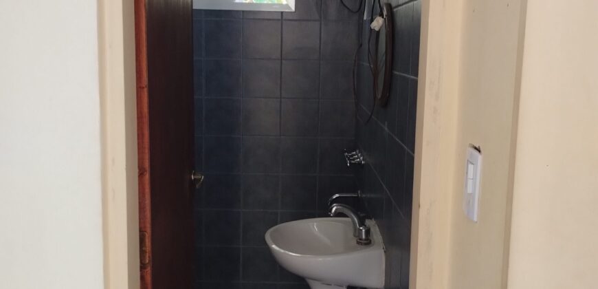 Casa con departamento independiente en Mina Clavero