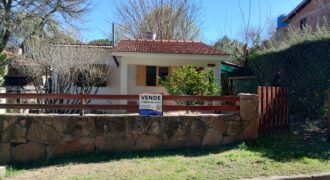 Casa con departamento independiente en Mina Clavero