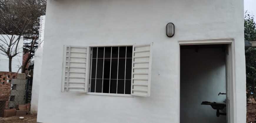 Habitaciones con baño privado a 50 mt del río en Mina Clavero