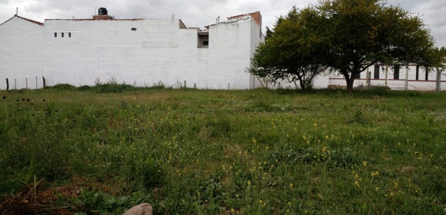 Terreno baldío zona residencial a pasos del centro de Mina Clavero