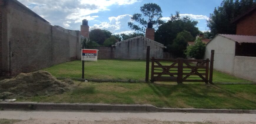 Terreno baldío cerca del río y centro en Mina Clavero