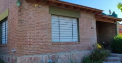 Confortable chalet 2 dormitorios céntrico en Mina Clavero