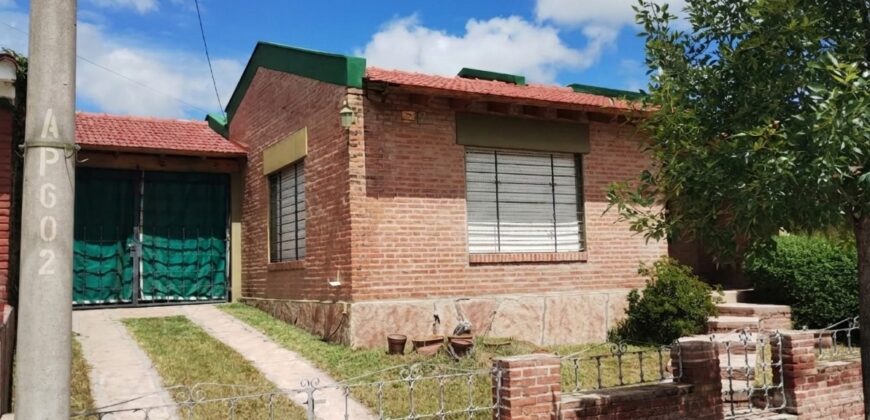 Confortable chalet 2 dormitorios céntrico en Mina Clavero