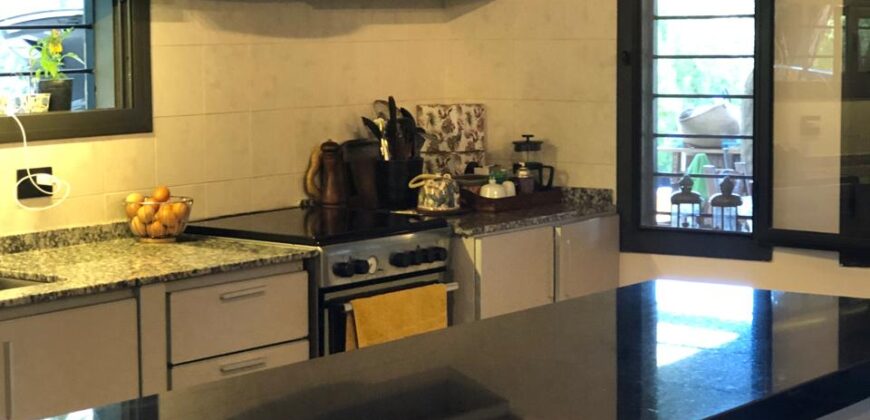 Linda casa 2 dormitorios con piscina e hidromasaje en Las Rabonas