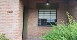 Confortable chalet 2 dormitorios céntrico en Mina Clavero