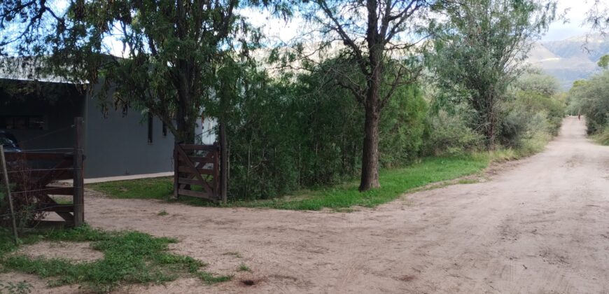 Linda casa 2 dormitorios con piscina e hidromasaje en Las Rabonas