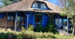 Importante inmueble con casa principal, departamentos, piscina e impactantes vistas en Nono