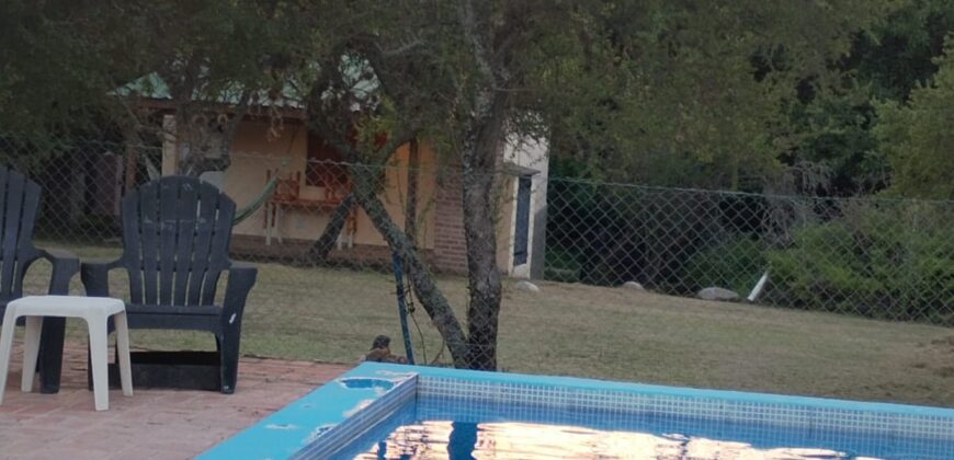 Complejo de 6 cabañas, casa, pileta en «El Alto» de Nono