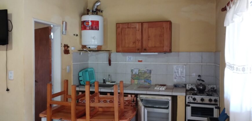 Complejo de 6 cabañas, casa, pileta en «El Alto» de Nono
