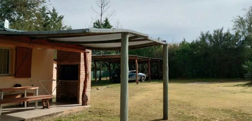 Complejo de 6 cabañas, casa, pileta en «El Alto» de Nono