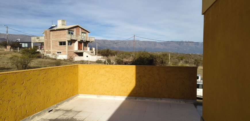 Casa nueva de 2 plantas 3 dormitorios en B° Terrazas del Valle, Arroyo de los Patos