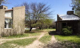Complejo de cabañas con 2 piletas en Arroyo de los Patos