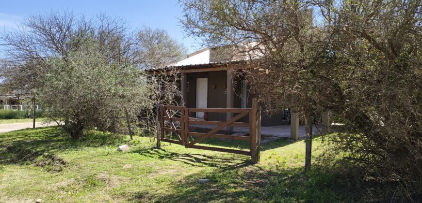 Complejo de cabañas con 2 piletas en Arroyo de los Patos