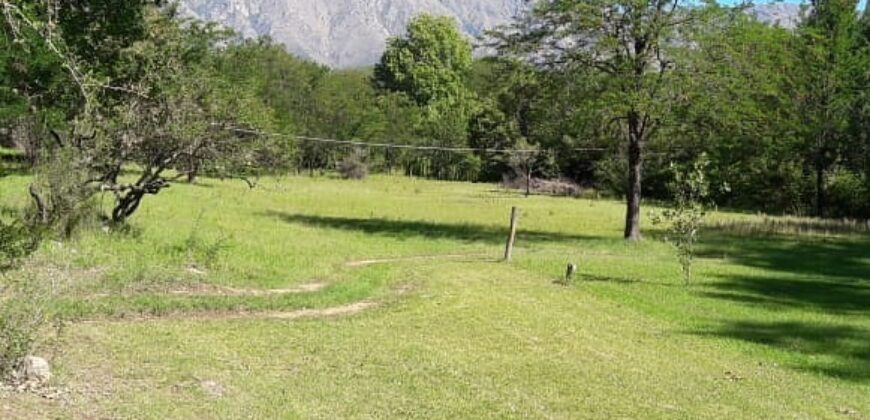 Complejo de cabañas con costa de río en «El Alto» Nono